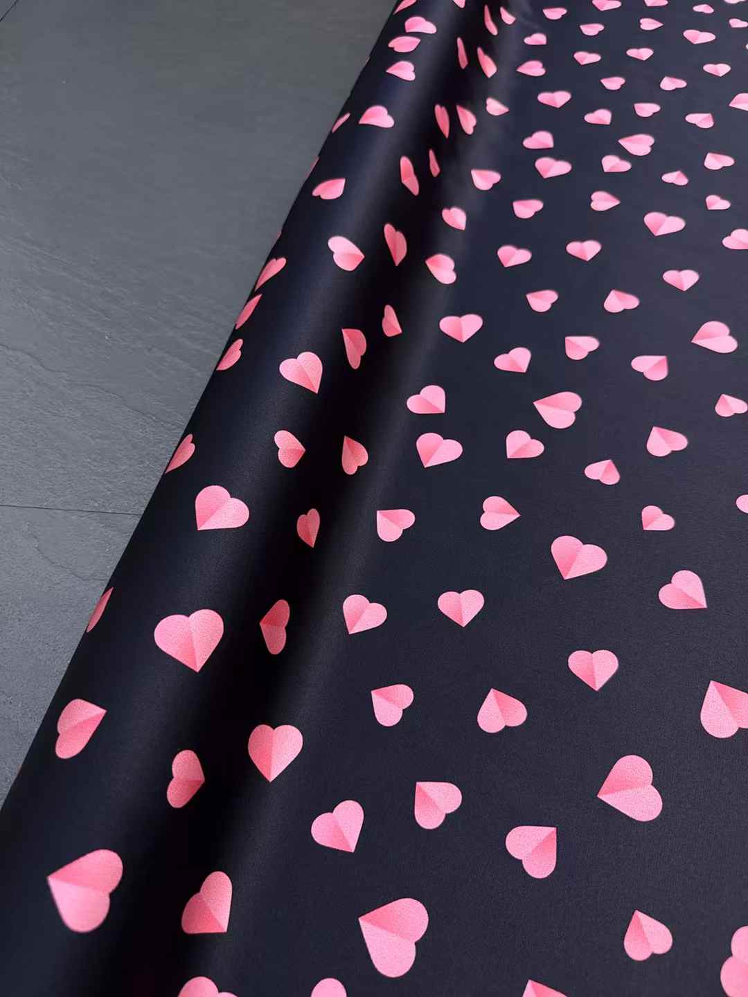 Crystal Mesh Fabric - Bahan Kain Sutra Asli Pink Hearts
