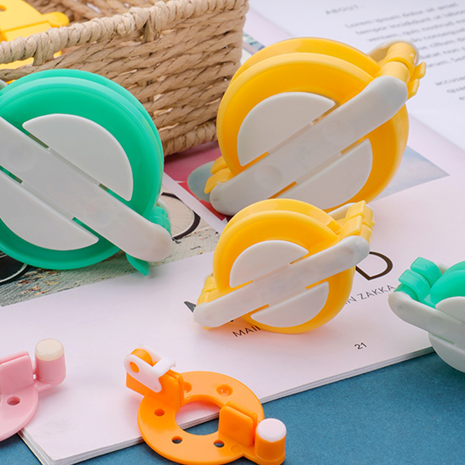Pom Pom Maker Tool - Set Peralatan Resin Pembuat Pom Pom