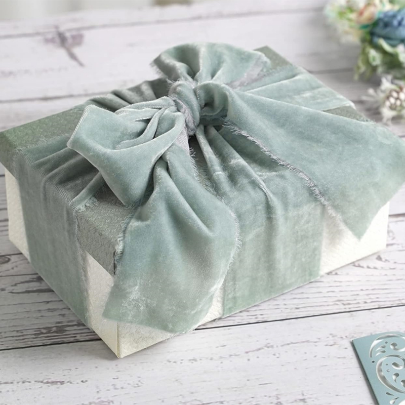 Pita beludru bergerigi tangan, - Velvet Ribbon Roll ulasan dan harga